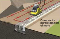 Compactar la grava de muro y los suelos de relleno Compactar la grava de muro y los suelos de relleno